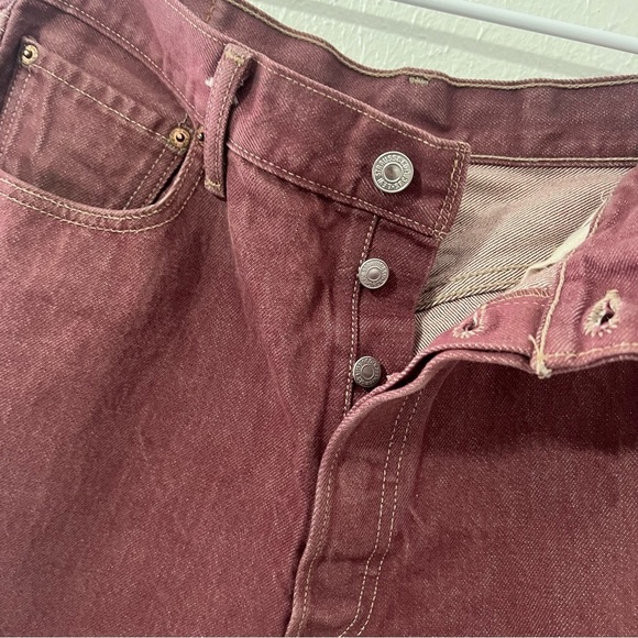 Levis 501 Button Fly Classic Tibetan Red Denim Shorts Waist 36 Cutoff Shorts - Picture 2 of 8